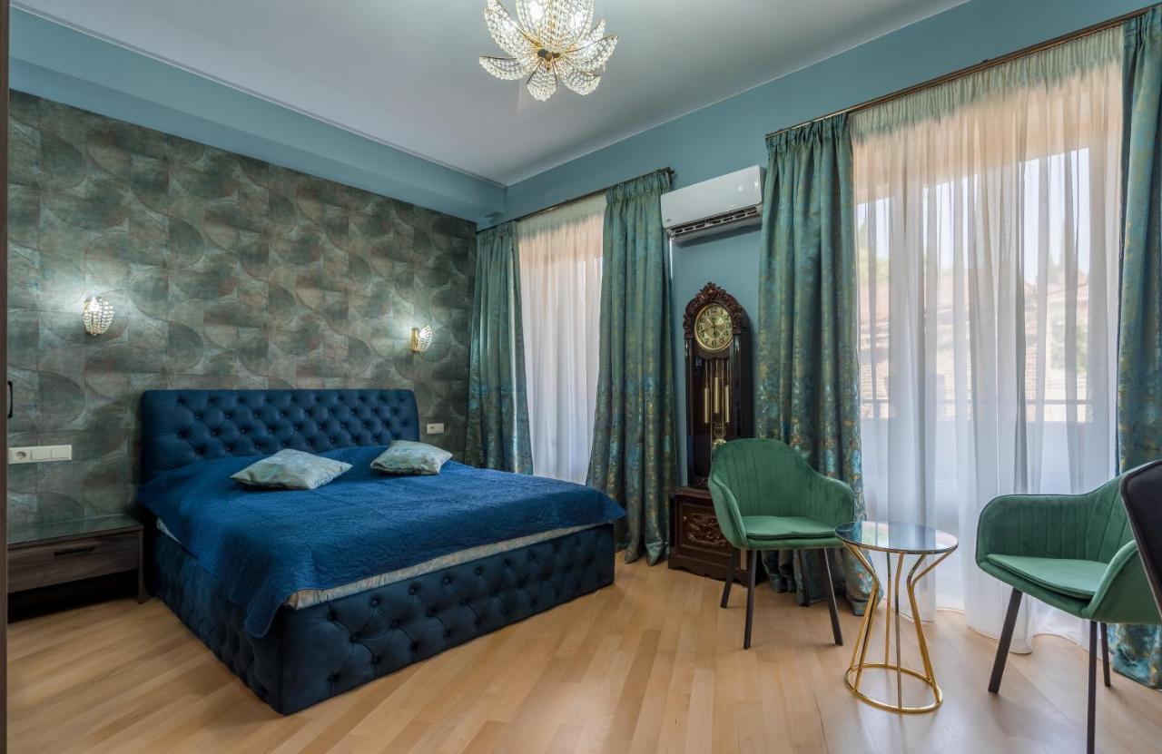Hotel Constant Tbilisi Exterior foto